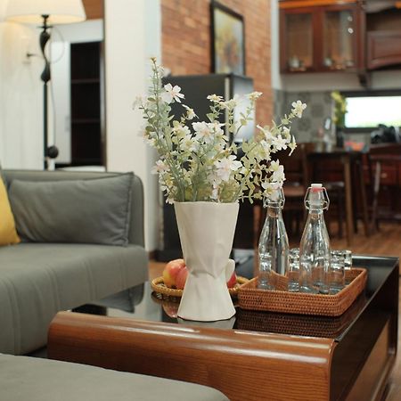 Iris Hill Villa Hue Bagian luar foto