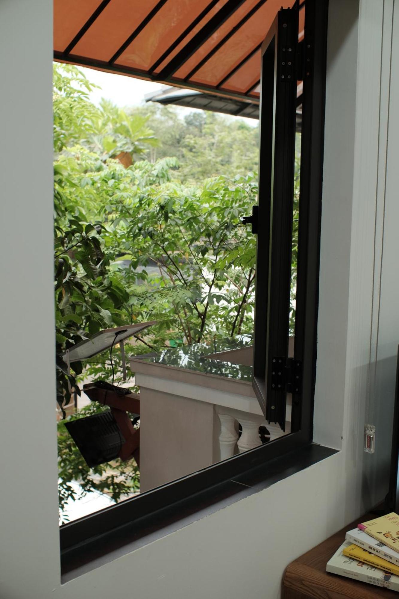 Iris Hill Villa Hue Bagian luar foto